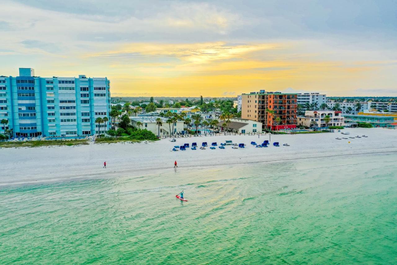 Grand Shores West ريدينغتون شورز المظهر الخارجي الصورة