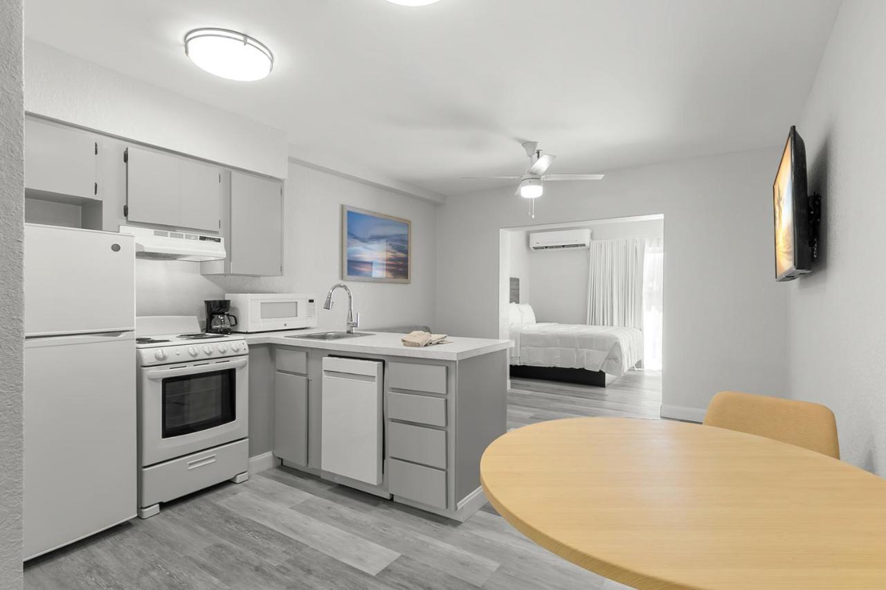 Grand Shores West ريدينغتون شورز المظهر الخارجي الصورة