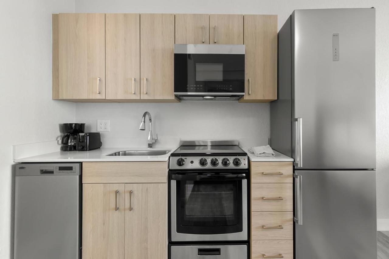 Grand Shores West ريدينغتون شورز المظهر الخارجي الصورة