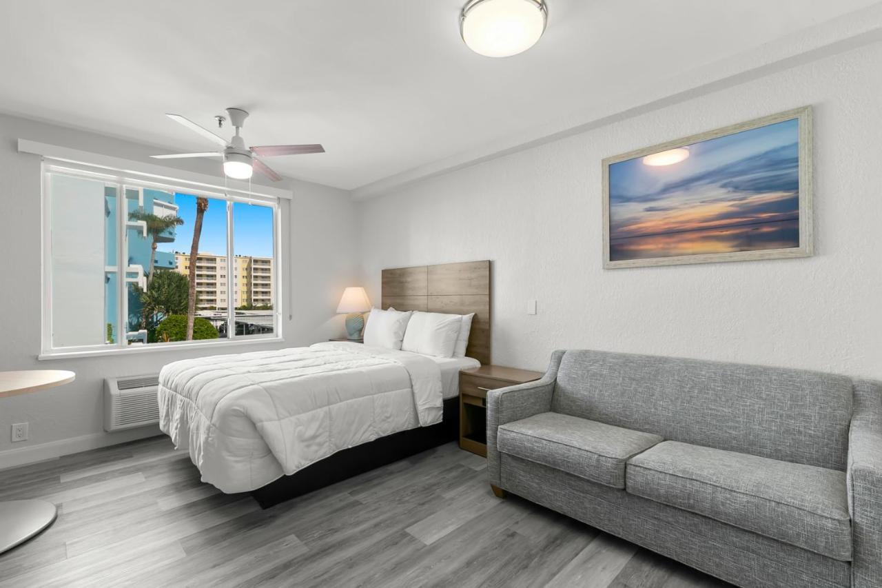 Grand Shores West ريدينغتون شورز المظهر الخارجي الصورة