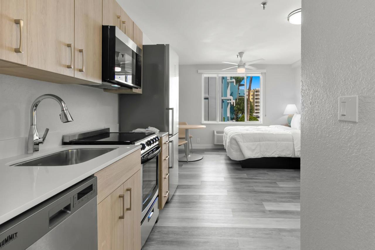 Grand Shores West ريدينغتون شورز المظهر الخارجي الصورة