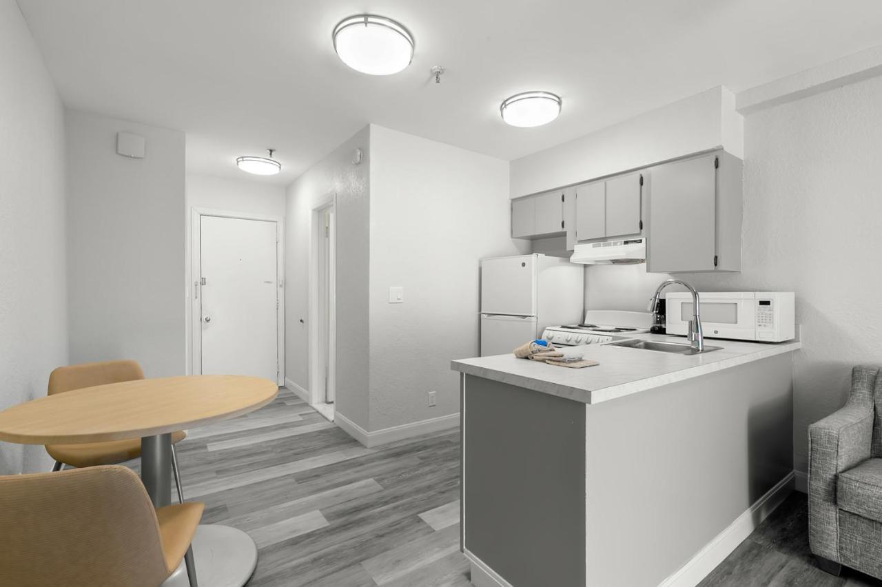 Grand Shores West ريدينغتون شورز المظهر الخارجي الصورة